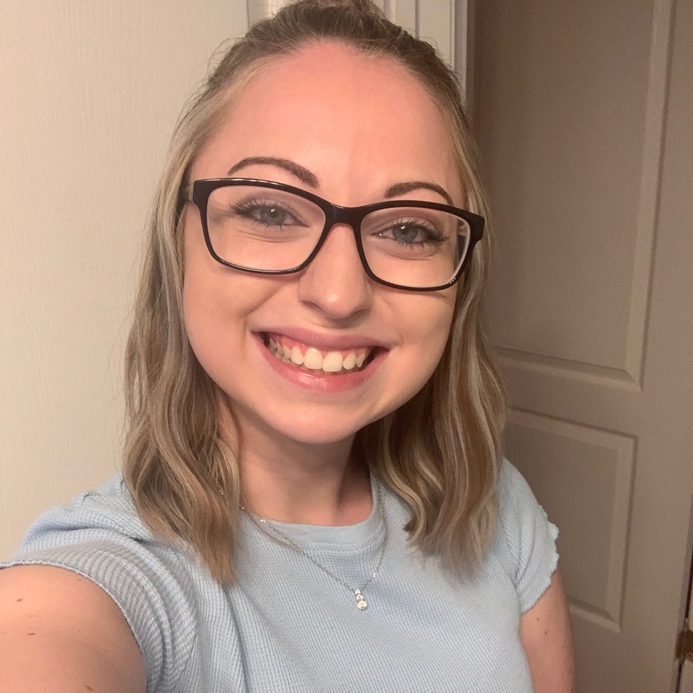 Meet your Posher, Brianne